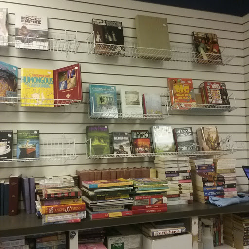 Book Store «Books at a Fifth», reviews and photos, 4101 13th Ave S, Fargo, ND 58103, USA