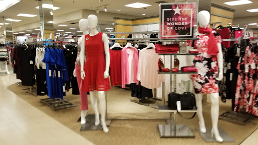 Shopping Mall «Oxford Valley Mall», reviews and photos, 2300 E Lincoln Hwy, Langhorne, PA 19047, USA