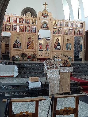 Beoordelingen van Paroisse des Saints Jean le Valaque et Piat le Romain in Charleroi - Kerk