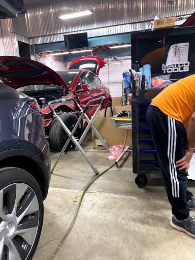 Auto Body Shop «Accurate Auto Body», reviews and photos, 9042 Willows Rd, Redmond, WA 98052, USA