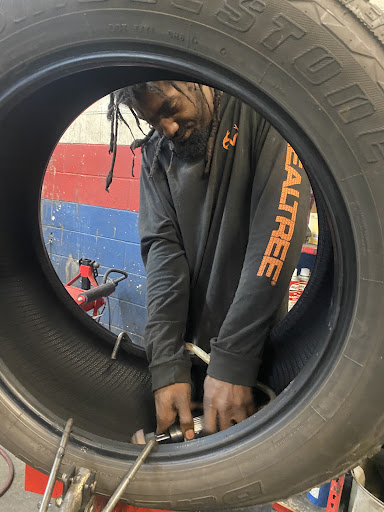 Tire Shop «Pridgen Tire & Auto Center», reviews and photos, 3521 Sunset Ave, Rocky Mount, NC 27804, USA