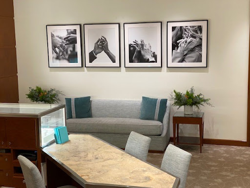 Jewelry Store «Tiffany & Co.», reviews and photos, 105 Bellevue Way NE, Bellevue, WA 98004, USA