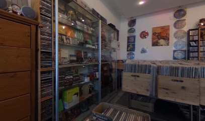 Muzika+. Vinyl, CDs and Hi-Fi shop