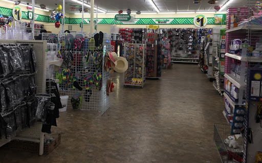Dollar Store «Dollar Tree», reviews and photos, 35233 Newark Blvd c, Newark, CA 94560, USA
