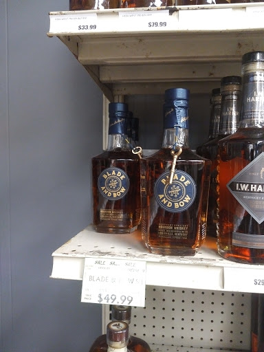 Liquor Store «Stadium Liquor Store», reviews and photos, 319 W 4th St, Covington, KY 41011, USA