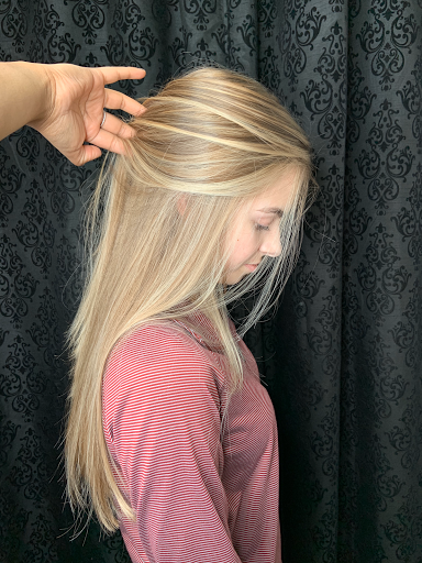 Beauty Salon «Shear Madness Salon - Kingwood», reviews and photos, 2510 Mills Branch Dr, Kingwood, TX 77345, USA