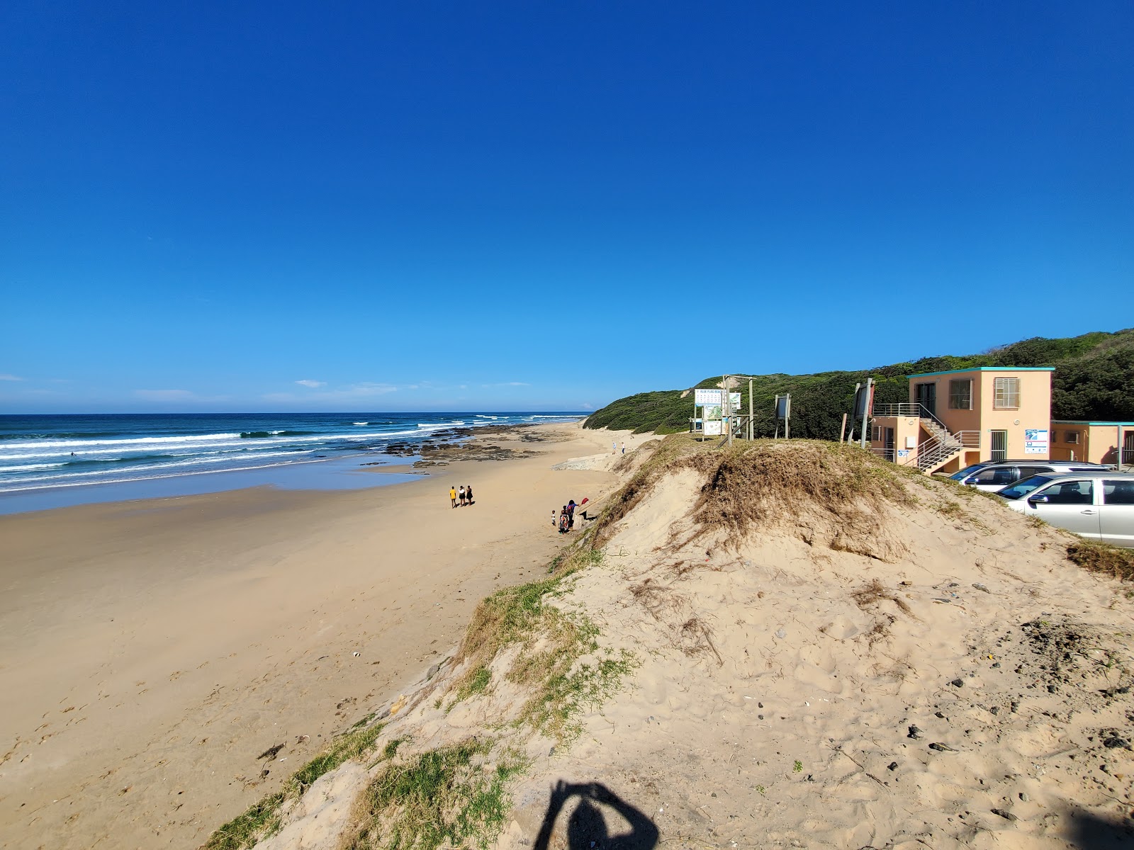 Fotografija Gamburg beach z svetel fin pesek površino