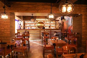 Somras Cafe & Bar image