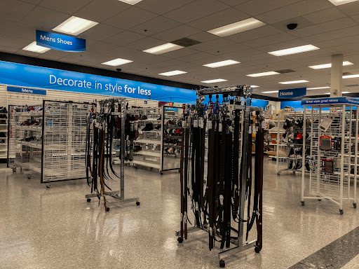 Clothing Store «Ross Dress for Less», reviews and photos, 2415 NW Kings Blvd, Corvallis, OR 97330, USA