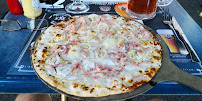 Pizza du Restaurant 3 Brasseurs Nîmes à Nîmes - n°3