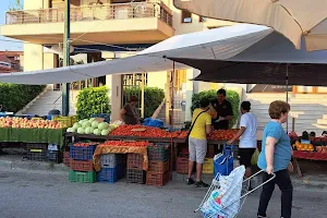 Υπαίθρια Λαϊκή Αγορά Κατερίνης - (Ημερα Σαββάτου) image