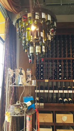 Wine Store «Wine Shoe», reviews and photos, 339 Nelson St SW, Atlanta, GA 30313, USA
