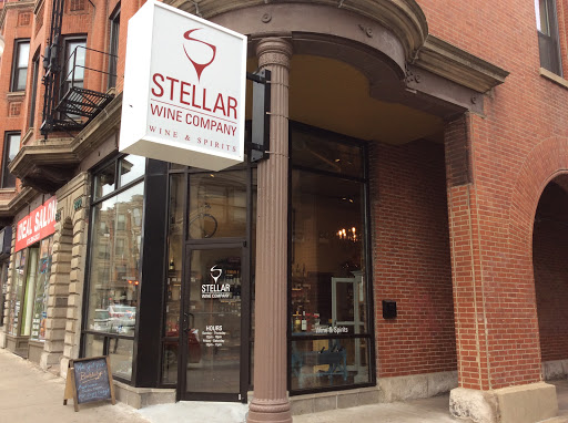 Wine Store «Stellar Wine Company», reviews and photos, 820 W Belmont Ave, Chicago, IL 60657, USA