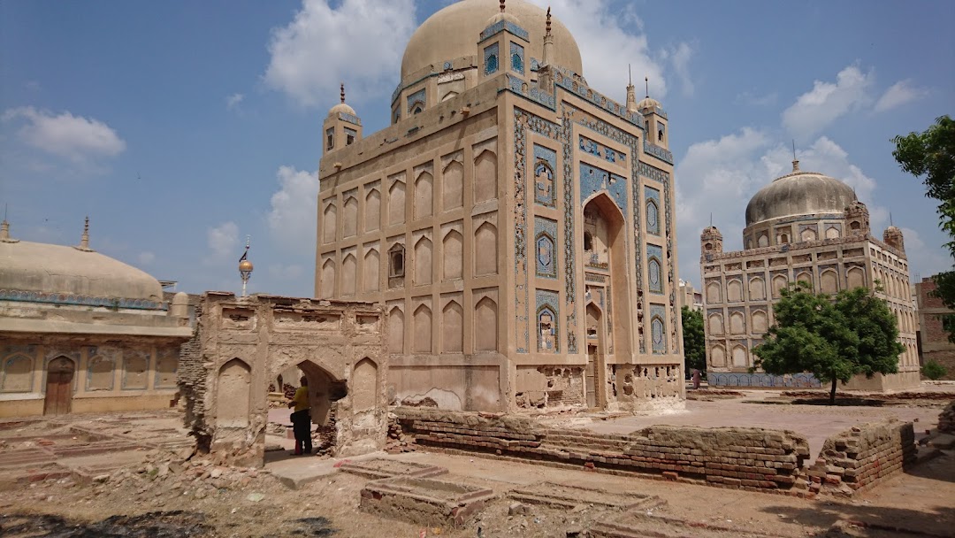 Enclosure containing groups of Talpur Tombs