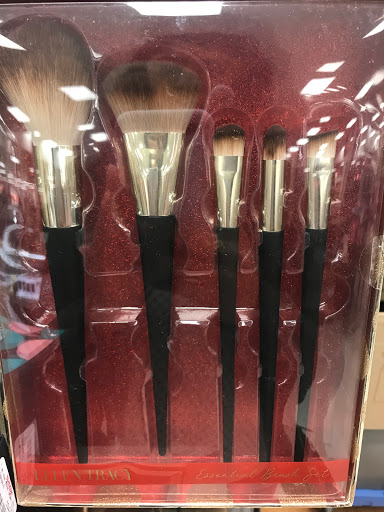 Department Store «T.J. Maxx», reviews and photos, 13560 Whittier Blvd, Whittier, CA 90605, USA