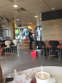 Atmosphère du Restauration rapide McDonald's à Cournon-d'Auvergne - n°10