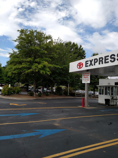 Toyota Dealer «Fred Anderson Toyota of Asheville», reviews and photos, 777 Brevard Rd, Asheville, NC 28806, USA