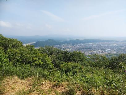 下渡山