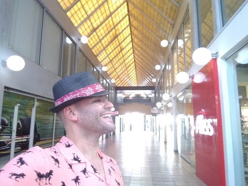 Shopping Mall «Ultramont Mall», reviews and photos, 100 SE 1st St, Miami, FL 33131, USA