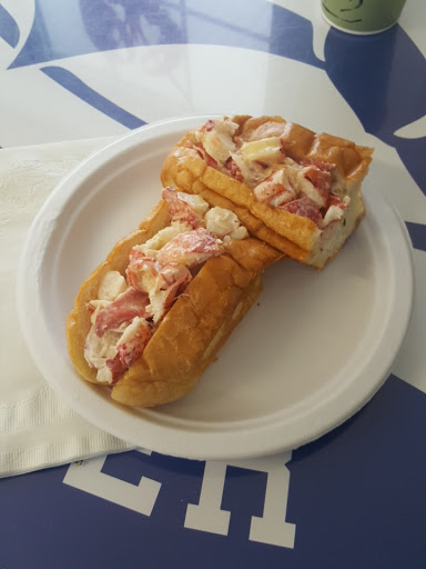 Seafood Market «Pine Tree Seafood & Produce», reviews and photos, 655 US-1, Scarborough, ME 04074, USA