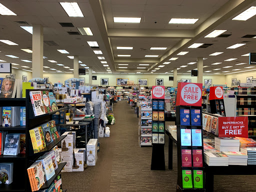 Book Store «Books-A-Million», reviews and photos, 15701 WC Main St, Midlothian, VA 23113, USA