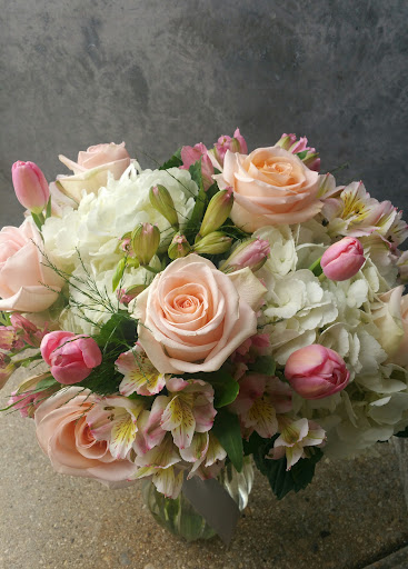 Florist «Prestige Floral Studio», reviews and photos, 6602 Barrington Rd F, Hanover Park, IL 60133, USA