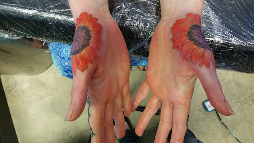 Tattoo Shop «Mobile Ink Tattoo Company Inc», reviews and photos, 5696 Tillmans Corner Pkwy, Mobile, AL 36619, USA