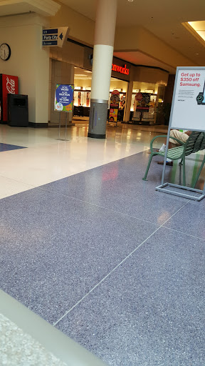 Shopping Mall «Chapel Hill Mall», reviews and photos, 2000 Brittain Rd, Akron, OH 44310, USA