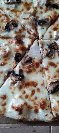 Plats et boissons du Pizzeria Houdan Pizza - n°1