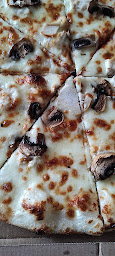 Photo n°8 de Houdan Pizza à Houdan ()