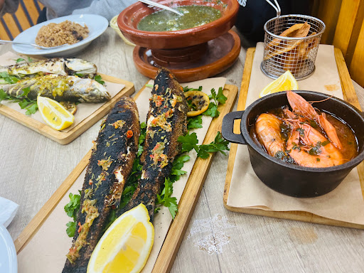 Calamari Fish Restaurant