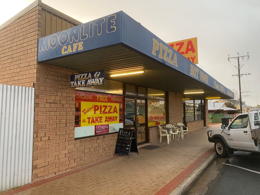 Moonlite Cafe & Pizza 5345