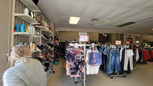 Grand Island Mission Avenue Thrift