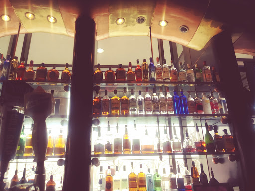 Restaurant «The Cheesecake Factory», reviews and photos, 1 Maple Ave, White Plains, NY 10601, USA