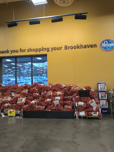 Grocery Store «Kroger», reviews and photos, 3871 Peachtree Rd NE, Brookhaven, GA 30319, USA