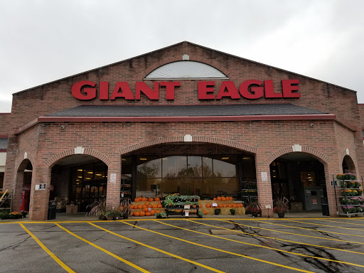 Supermarket «Giant Eagle Supermarket», reviews and photos, 50 W Bridge St, Berea, OH 44017, USA