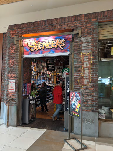 SPENCER GIFTS, 95 N Moorland Rd, Brookfield, WI 53005, USA, 