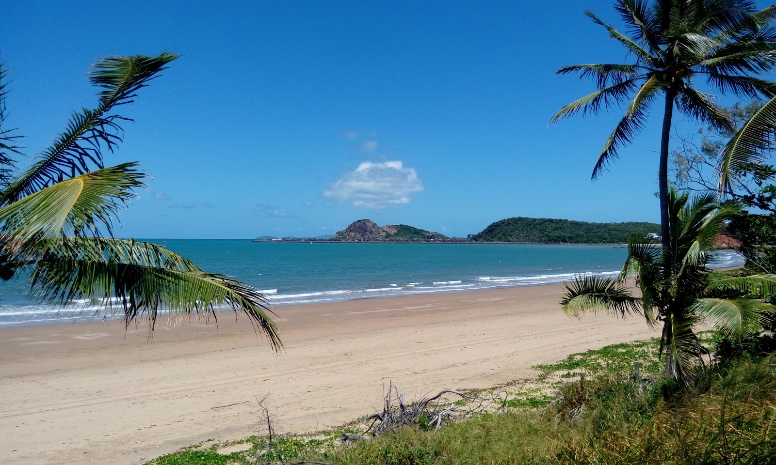 Photo de Lammermoor Beach avec rivage droit, long