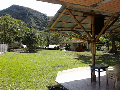 Estadero El Limonar - a 7-36,, Cl. 8 #7-2, Dabeiba, Antioquia, Colombia