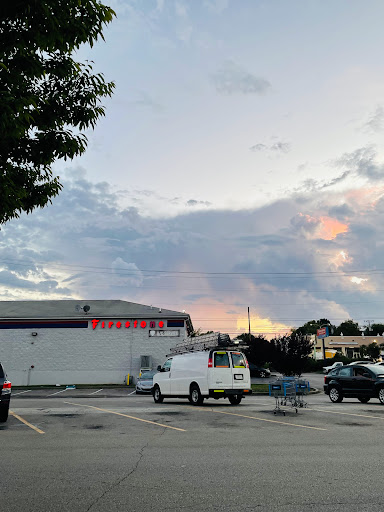 Tire Shop «Firestone Complete Auto Care», reviews and photos, 4044 Nolensville Pike, Nashville, TN 37211, USA