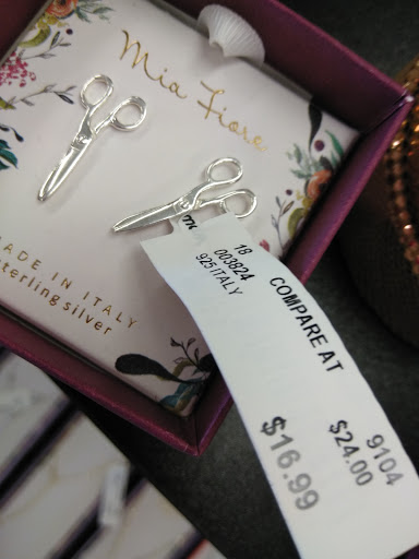 Department Store «T.J. Maxx», reviews and photos, 832 Plaza Blvd, Lancaster, PA 17601, USA