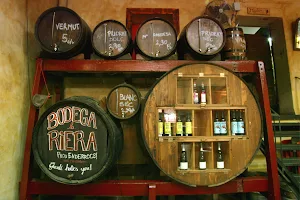 Bodega La Riera image