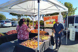 Placergrown Farmers' Market, Fountains at Roseville