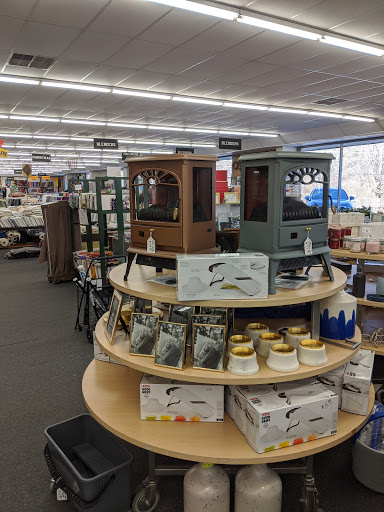 Fabric Store «Foam & Fabrics Outlet», reviews and photos, 3049 Hendersonville Rd, Fletcher, NC 28732, USA