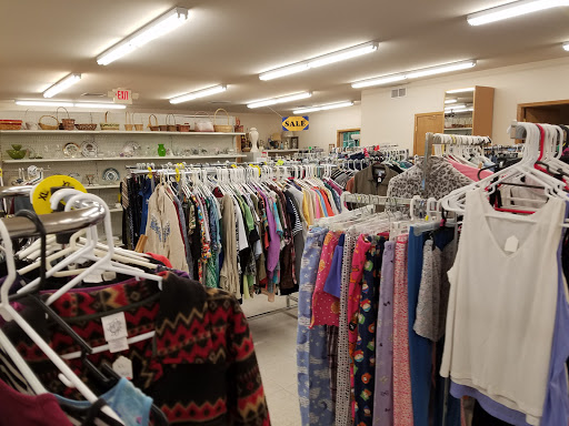 Thrift Store «Bargain Hut», reviews and photos, 420 Chapple Ave, Ashland, WI 54806, USA