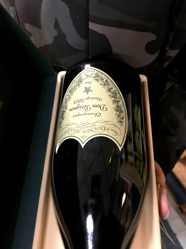 Liquor Store «Value Liquors», reviews and photos, 901 SE Washington Ave, Minneapolis, MN 55414, USA