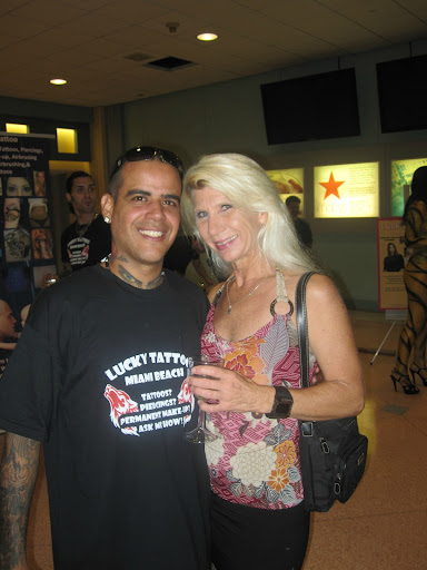 Tattoo Shop «Lucky Tattoo», reviews and photos, 1639 Washington Ave, Miami Beach, FL 33139, USA