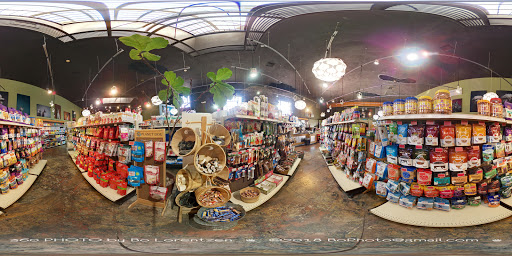 Pet Supply Store «The Urban Pet», reviews and photos, 7515 Beverly Blvd, Los Angeles, CA 90036, USA