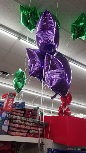 Dollar Store «Dollar Tree», reviews and photos, 1005 Stevenson Ave, Enumclaw, WA 98022, USA