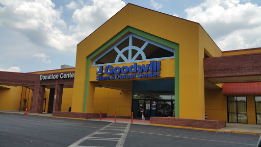 Donations Center «Goodwill Store, Career and Donation Center», reviews and photos